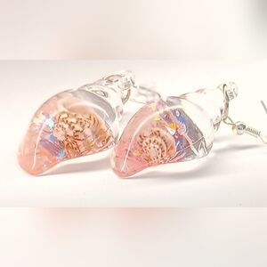 925 Pink Shell Earrings (New)